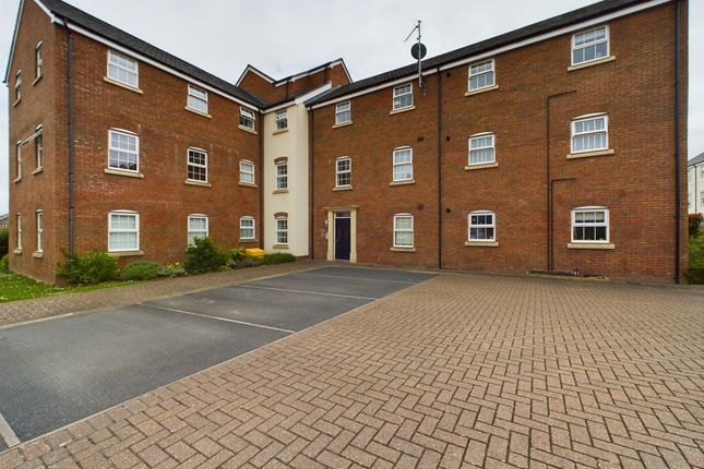 Thumbnail Flat to rent in Red Norman Rise, Hereford