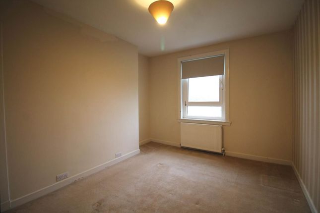 Cottage to rent in Bruce Road, Paisley
