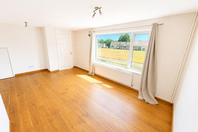 20, Helmsley Way, Corby photo 3