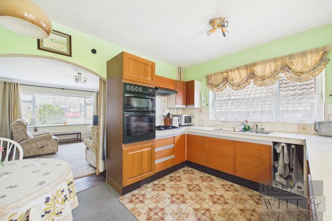 63, Towerscroft Avenue, St. Leonards-On-Sea photo 4