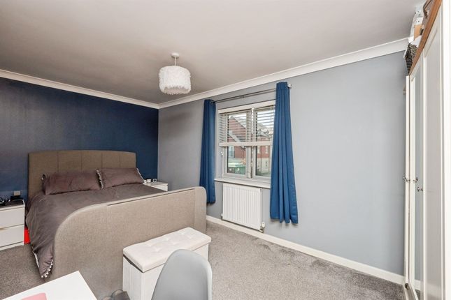 5, Addison Mews, Weymouth photo 4