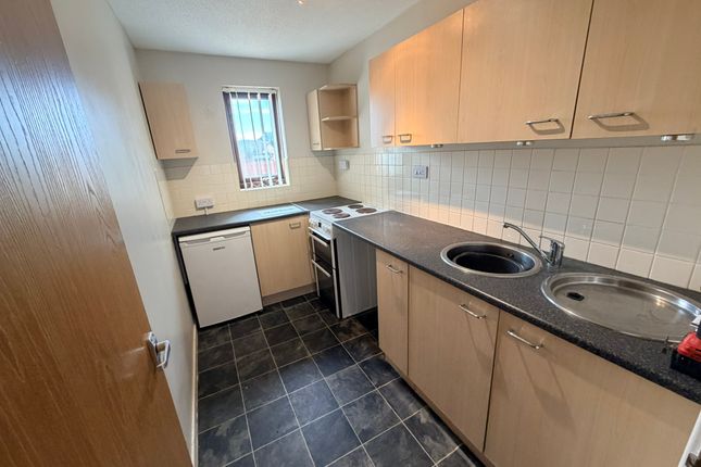 35, Petit Couronne Way, Beccles photo 4