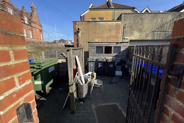 239, Tarring Road, Worthing photo 5