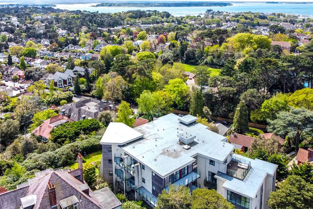 Flat Flat 3, Panorama, Alipore Close, Poole photo 2