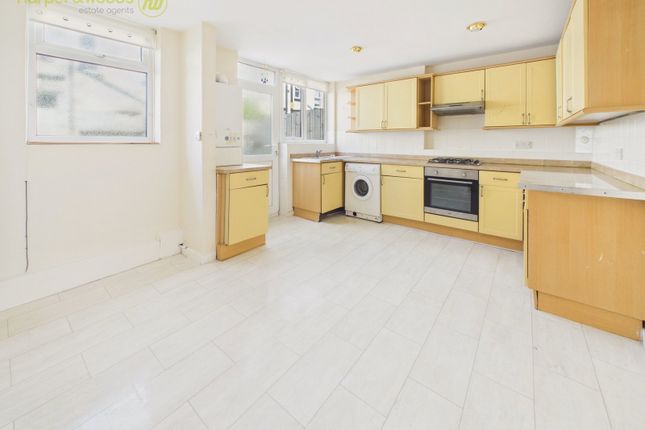 8, Eastbourne Road, Brighton-le-Sands photo 3