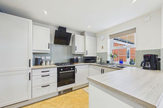 9, Sanderling Grove, Whitby photo 3