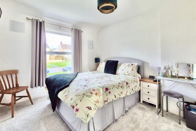 8, Gibson Way, Porthleven photo 2