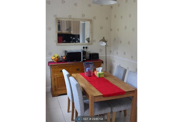 Keith Lucas Road, Farnborough photo 5