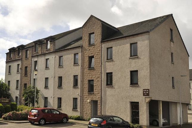 Thumbnail Flat to rent in 11E Back Hilton Road, Aberdeen