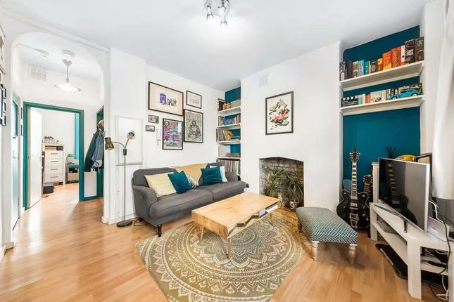 29c, Talgarth Road, Barons Court photo 4