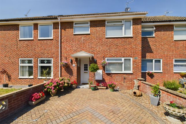 Thumbnail Terraced house for sale in Benbow Road, Thetford