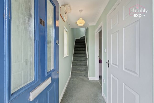 28, Nant Y Garn, Newport photo 2