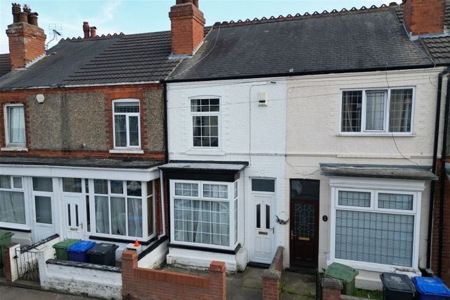 Thumbnail Terraced house for sale in Whites Road, Cleethorpes