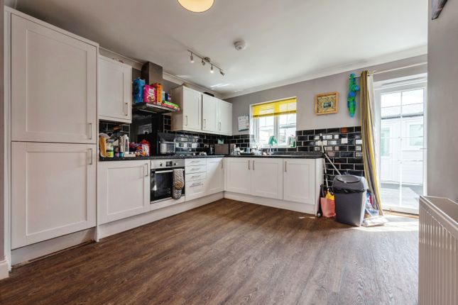 41, Polpennic Drive, Cornwall photo 4