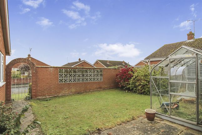 2, Crisp Close, Dersingham photo 2