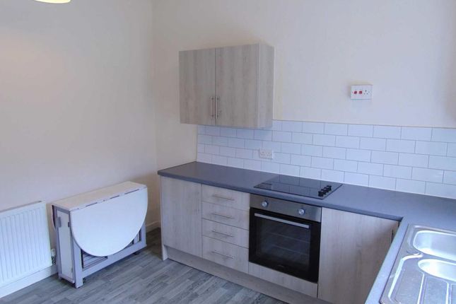 6, Chancery Lane, Oldham photo 3