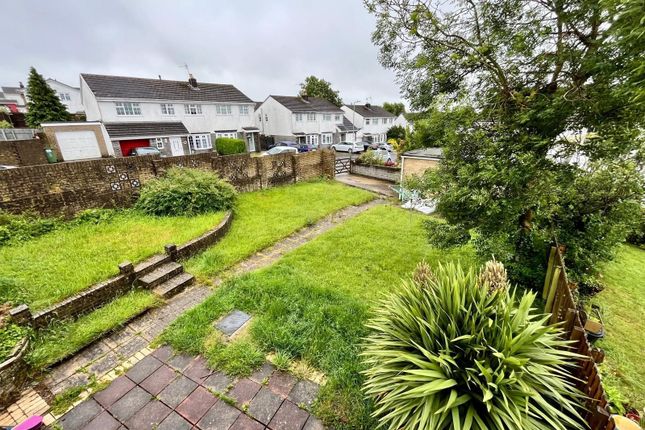 158, Highfields, Bridgend photo 5