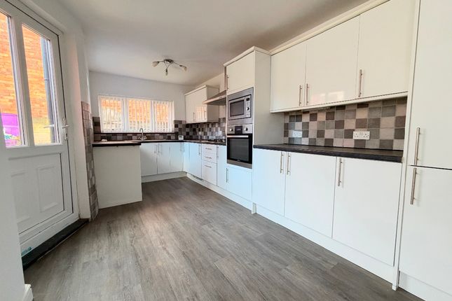14 Blenheim Road, Liverpool photo 3