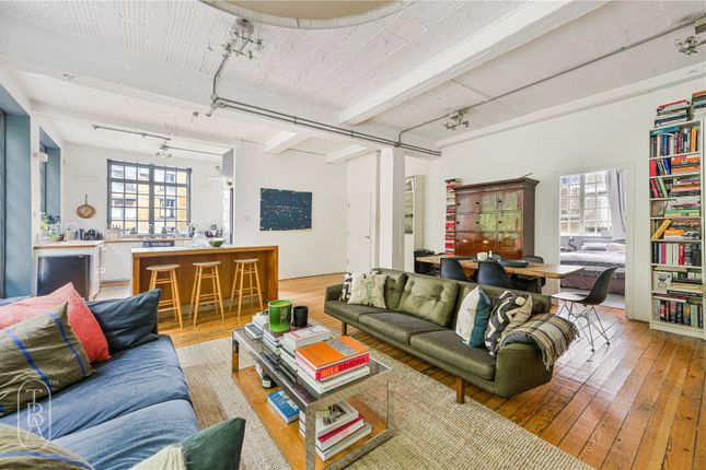 5, Cobb Street, London photo 4