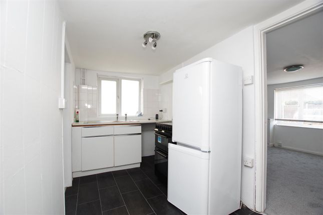 3, Wanborough Road, Swindon photo 3