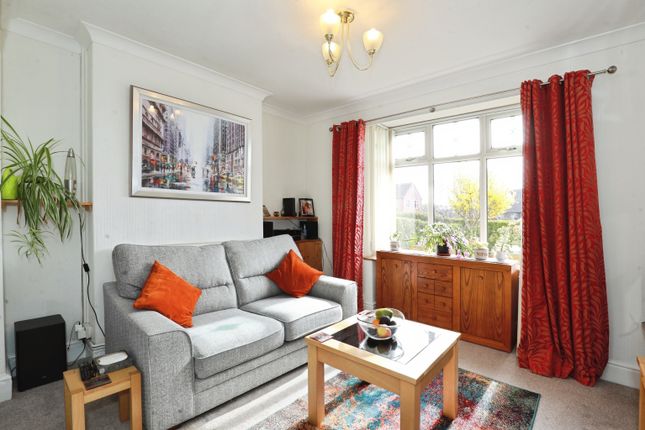 12, The Avenue, Stoke-on-Trent photo 2