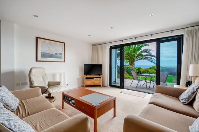 Flat 1 The Strand, Falmouth photo 4