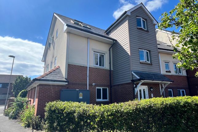 Thumbnail Flat for sale in Holzwickede Court, Weymouth