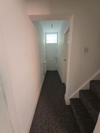 46, Beech Street, Bolton photo 2