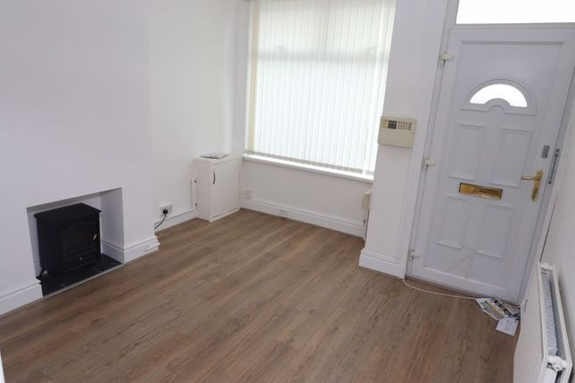 Terraced house to rent in King William Street, Tunstall, Stoke-On-Trent