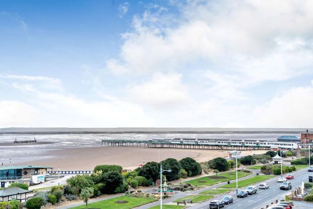 24 Orchid Court, South Promenade, Lytham St. Annes photo 4