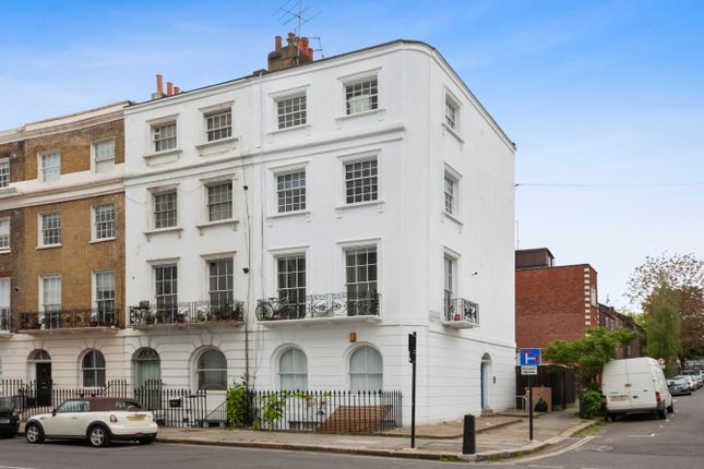 Studio flat on 24, Mornington Crescent, London, £385,000