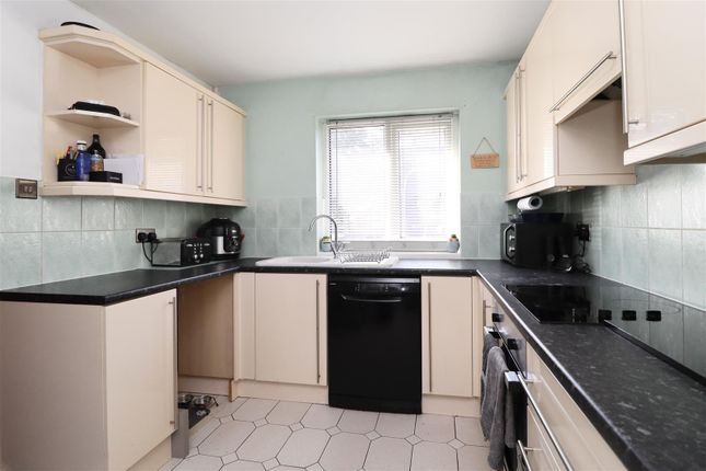 29, Church Road, York photo 4