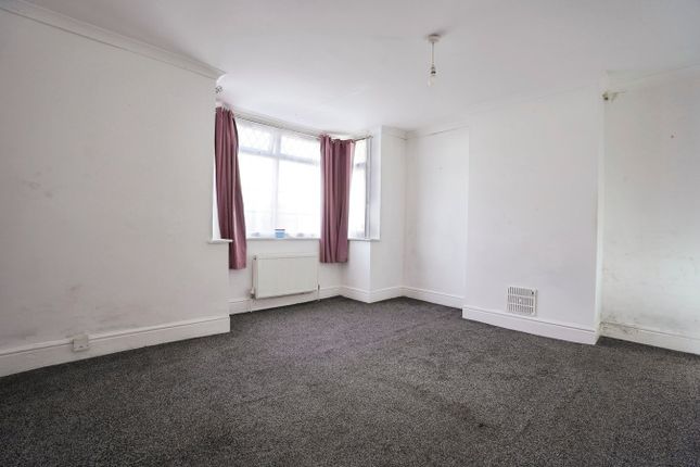 469, Wells Road, Bristol photo 4