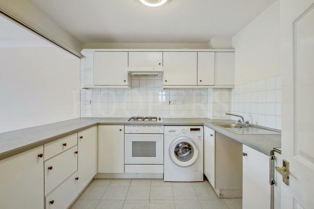 Ashwood Court, Wembley Park Drive, Wembley photo 4