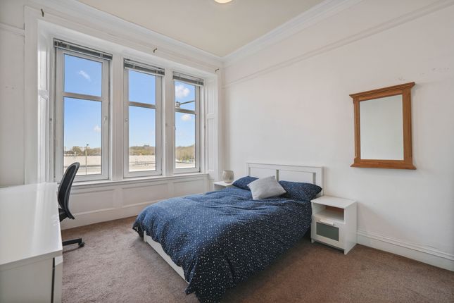 Flat for sale in Crow Road, Glasgow