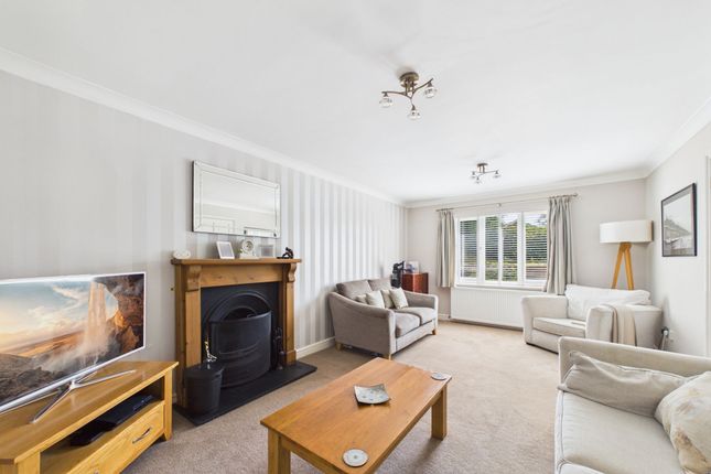 37 Whittlebury Road, Towcester photo 4