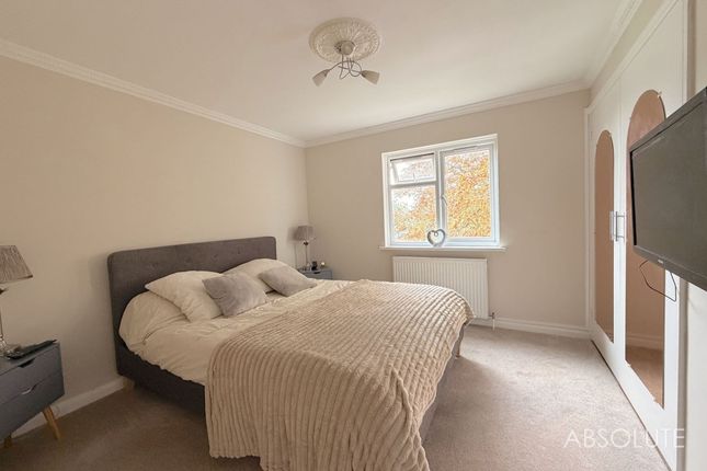 Flat 32, Sorrento Middle Warberry Road, Torquay photo 3