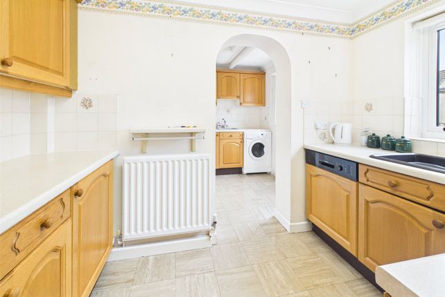 16, Ordulf Road, Devon photo 3