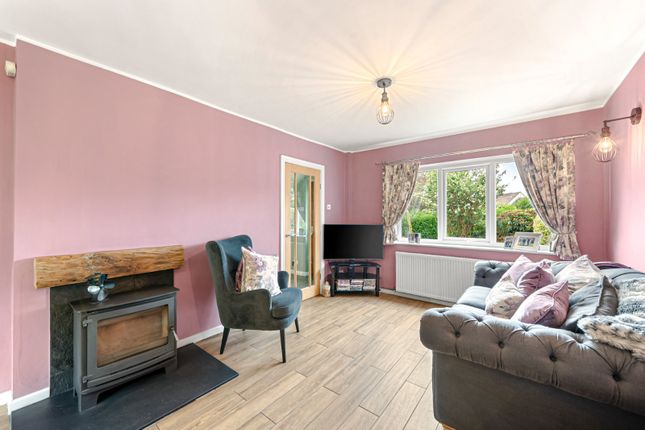 34, Burns Hill, Ilkley photo 2