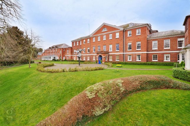 Flat for sale in Wye Way, Hereford