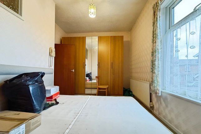 22, Danby Road, Bolton photo 4
