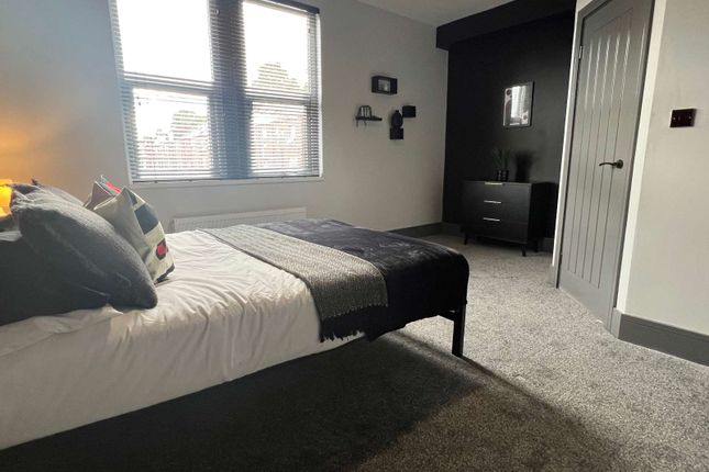 1, Ellers Road, Leeds photo 2