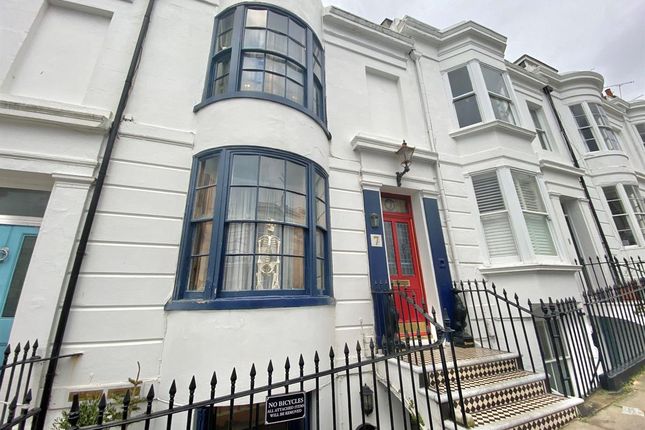 Thumbnail Flat to rent in Montpelier Street, Brighton