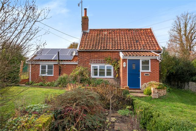 2 bed detached house for sale in Stone Common, Blaxhall, Woodbridge, Suffolk IP12
