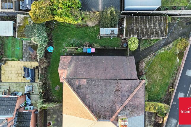 2 Lyndon Road, Manchester photo 3
