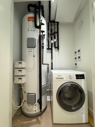 Flat 130, Fairbank House 13 Beaufort Square, LONDON photo 4
