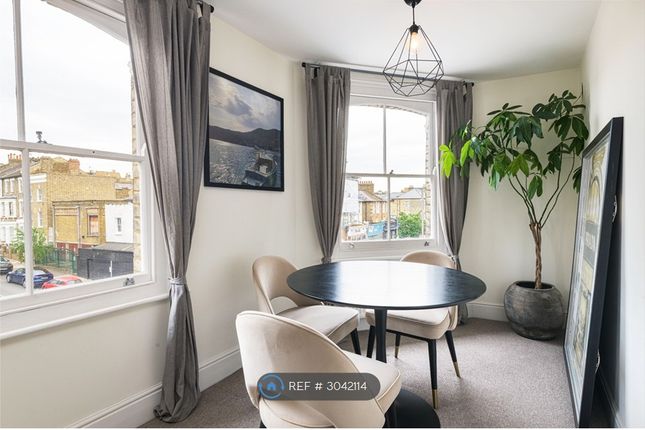 The Garrett, Northcote Road, London photo 2