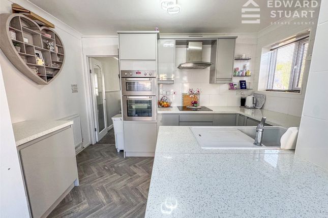 38, Chancery Lane, Peterborough photo 2