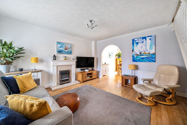 15 Bucknill Close, Exminster, Exeter photo 2
