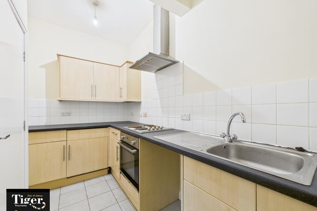 Cam03440G0-Pr0466-Still004